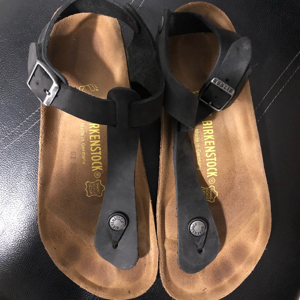 Birkenstocks 🤩 Size 38 = 8